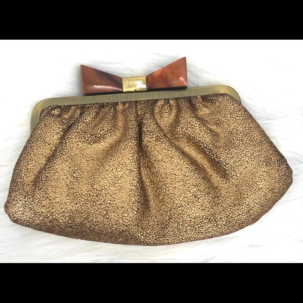 Sondra Roberts metallic gold crackled clutch with detachable chain. NWOT